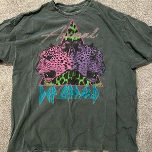 Urban outfitters Def Leppard t-shirt